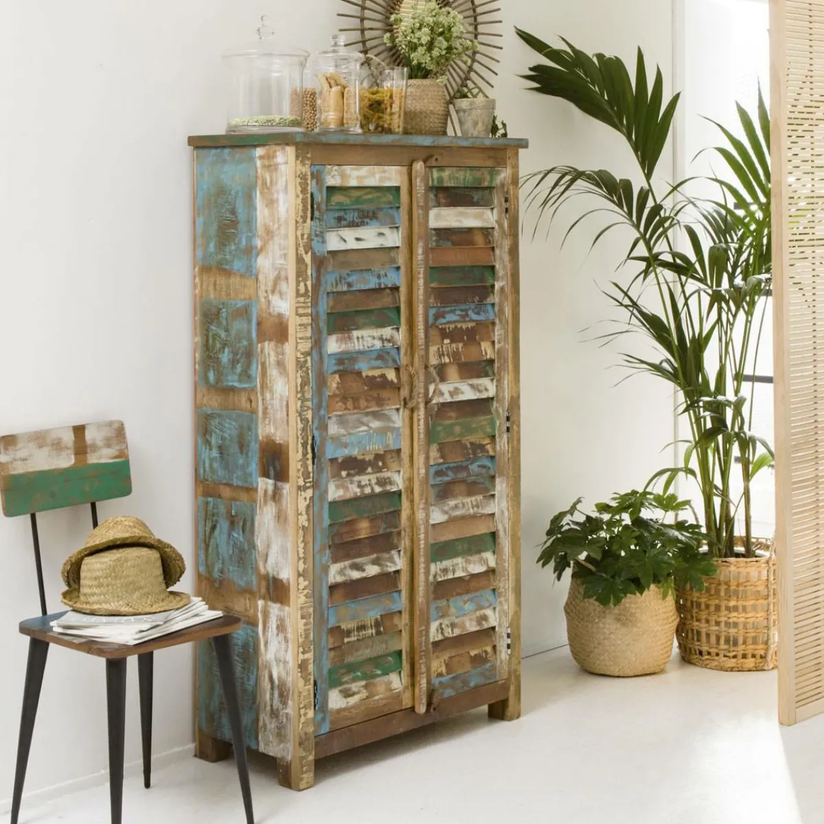 Made in Meubles Armoire à lattes en bois coloré Ethnik