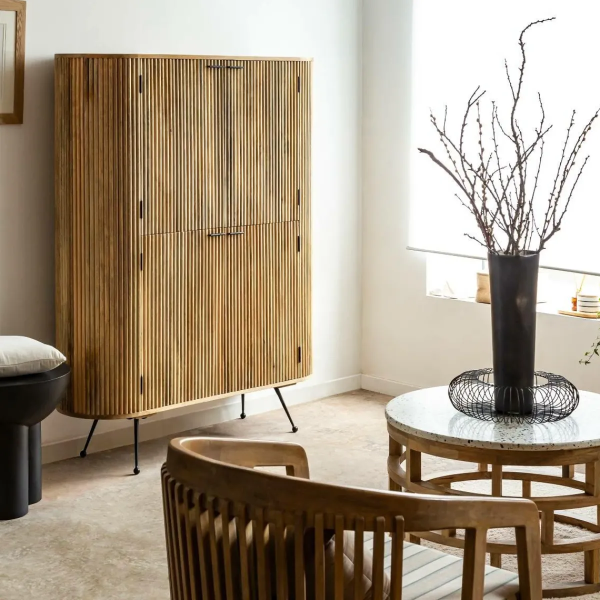 Made in Meubles Armoire en bois de manguier Ambrine