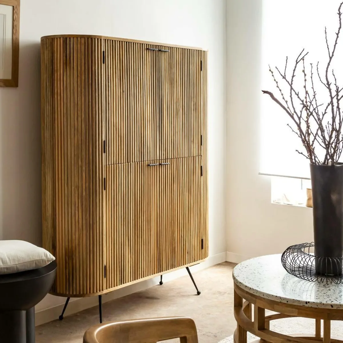 Made in Meubles Armoire en bois de manguier Ambrine