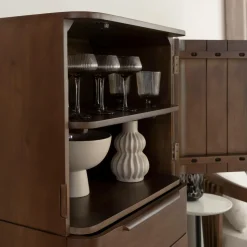 Made in Meubles Armoire en bois de manguier foncé Aléna