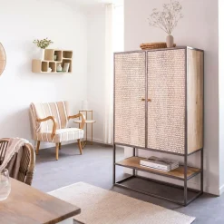 Made in Meubles Armoire sculpté en bois de manguier et métal Luz