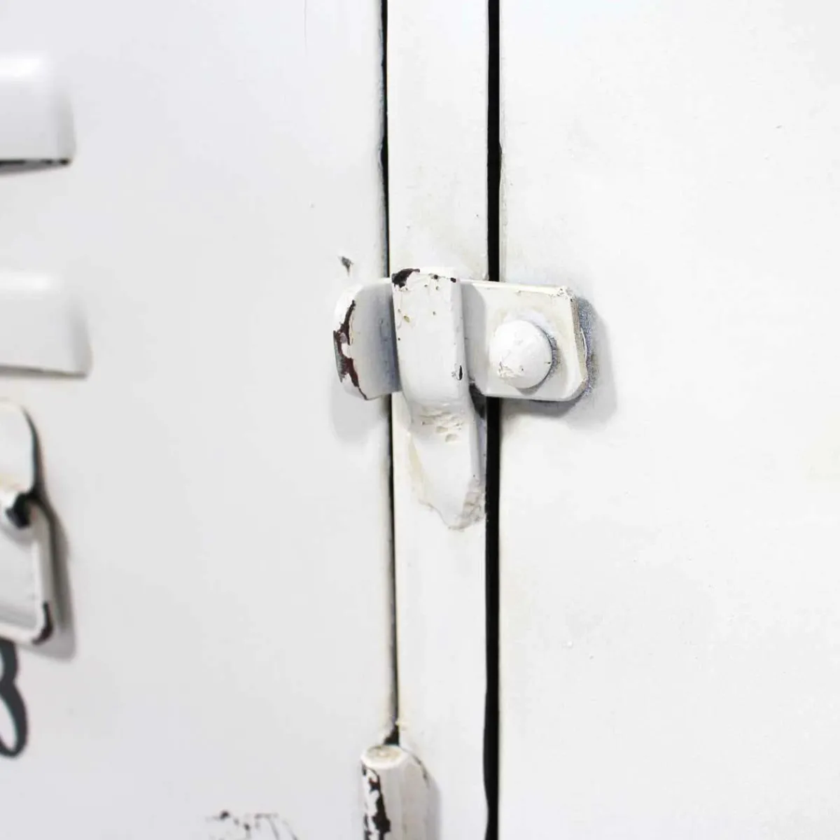 Made in Meubles Banc avec rangement en métal blanc Félicie