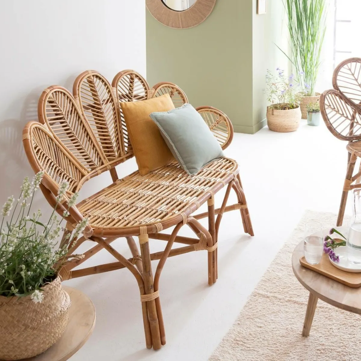 Made in Meubles Banquette fleur en rotin Rattan