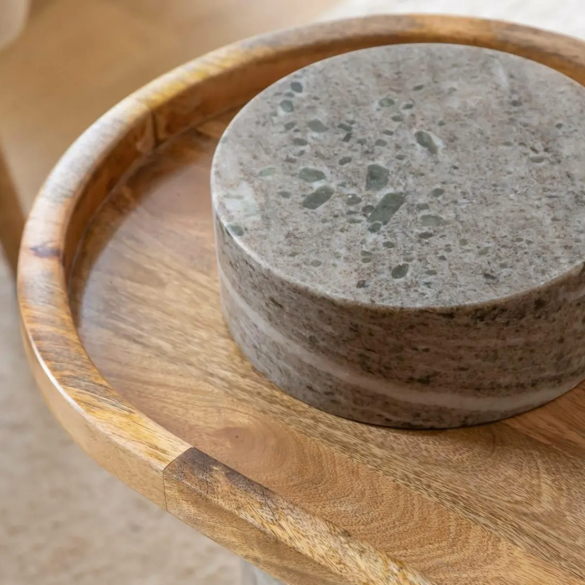 Made in Meubles Bout de canapé en bois de manguier et marbre Andréa