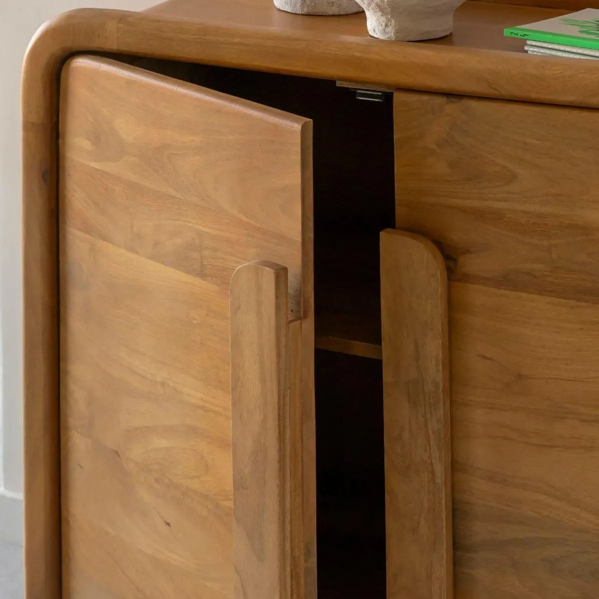 Made in Meubles Buffet 2 portes en bois de manguier Féodor