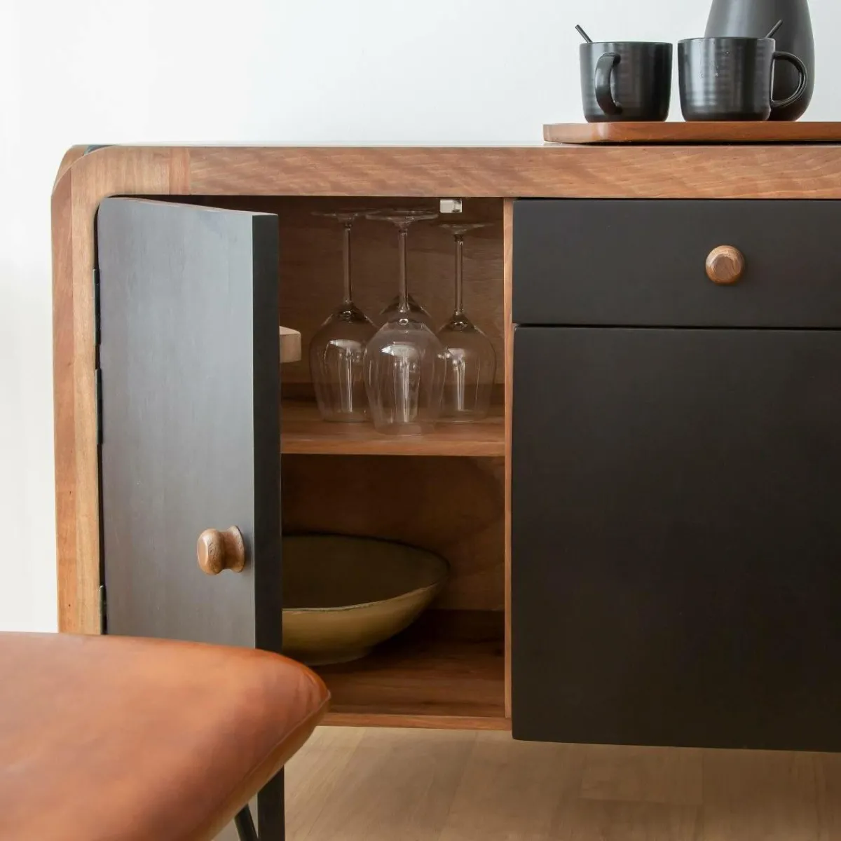 Made in Meubles Buffet arrondi en bois de manguier Romy