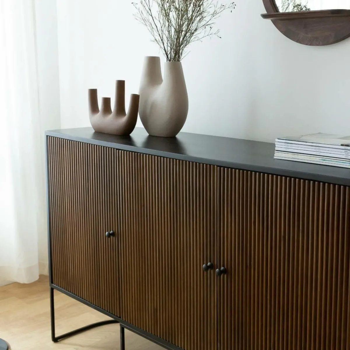 Made in Meubles Buffet arrondi en bois de manguier et métal Ysé