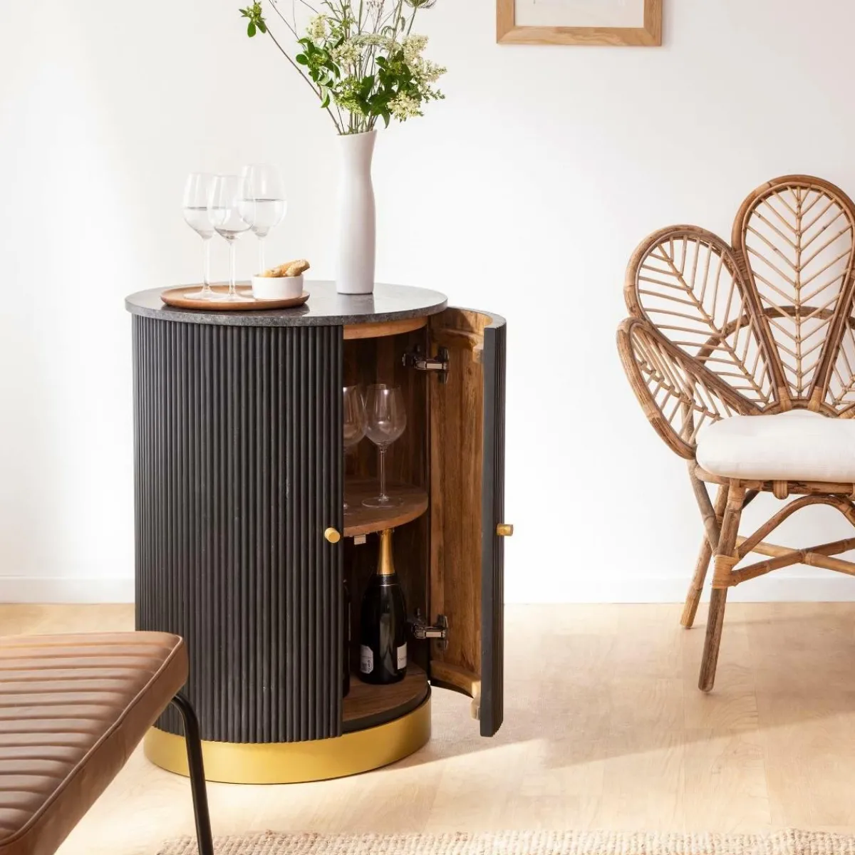 Made in Meubles Buffet bar en bois de manguier et marbre Isaac