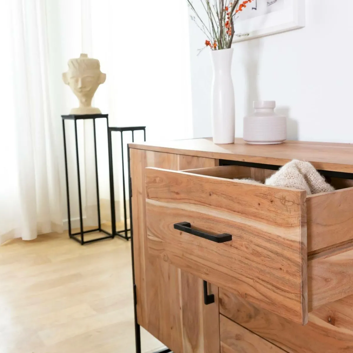 Made in Meubles Buffet en bois d'acacia et métal Bosco