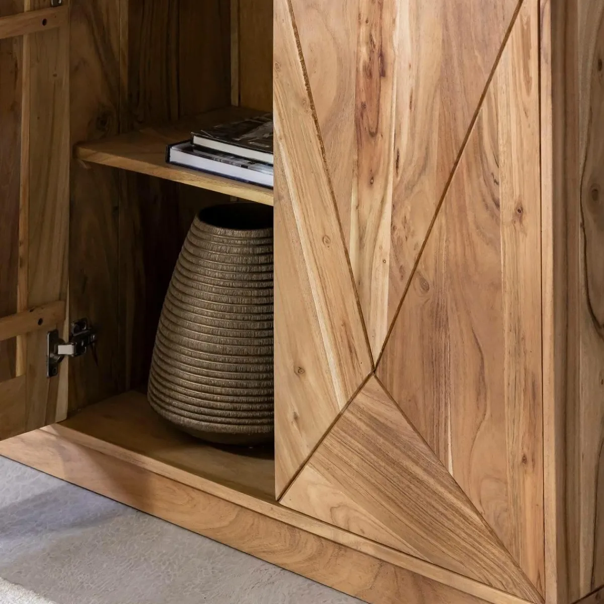 Made in Meubles Buffet en bois d'acacia Ezéa