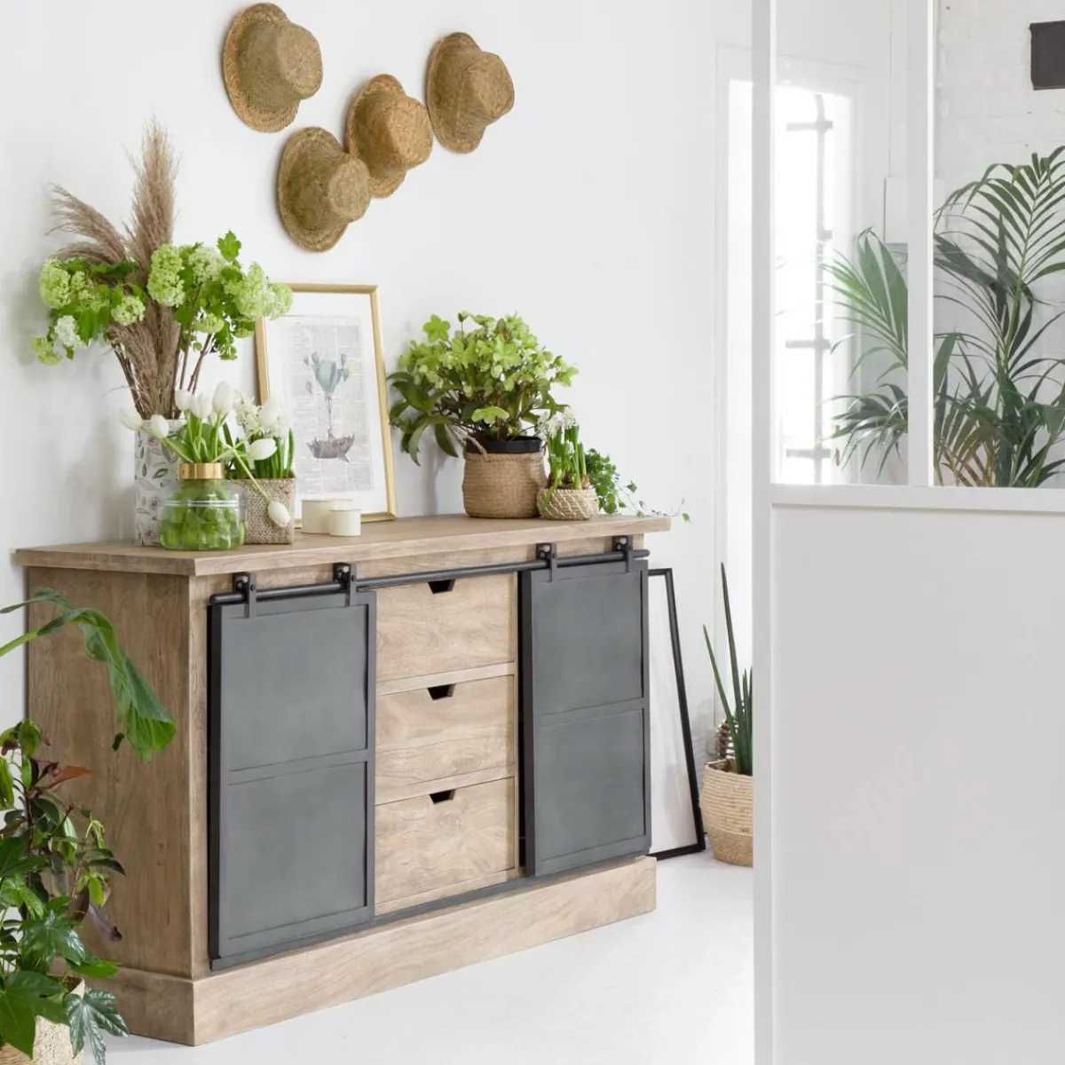 Made in Meubles Buffet en bois de manguier brossé et métal gris foncé Helsinki