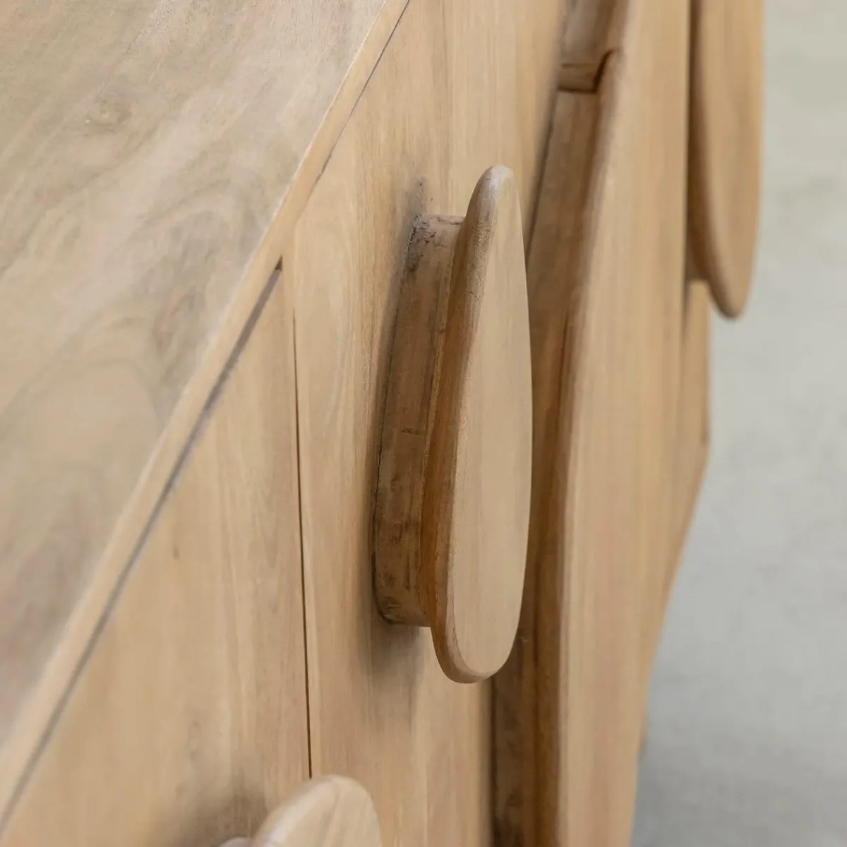 Made in Meubles Buffet en bois de manguier Céline
