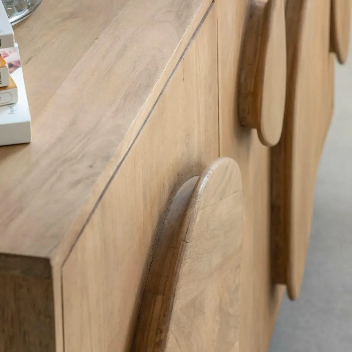 Made in Meubles Buffet en bois de manguier Céline