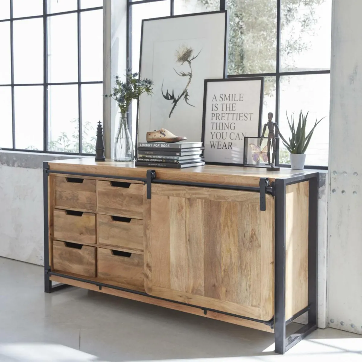 Made in Meubles Buffet en bois de manguier avec porte coulissante New-York