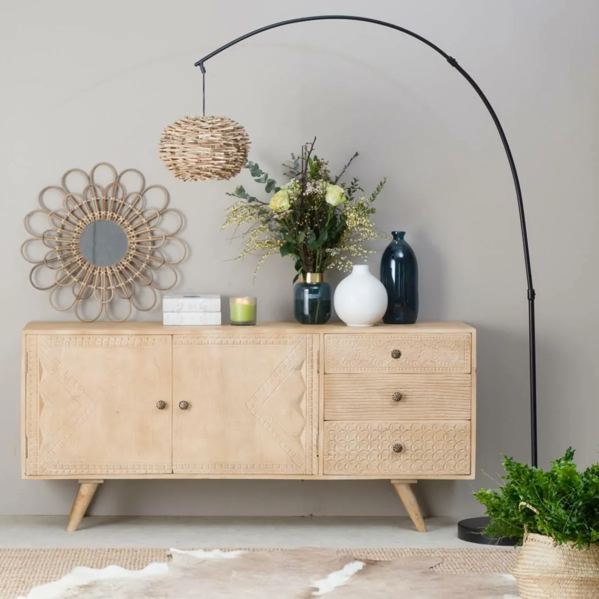 Made in Meubles Buffet en bois de manguier blanchi Kamila