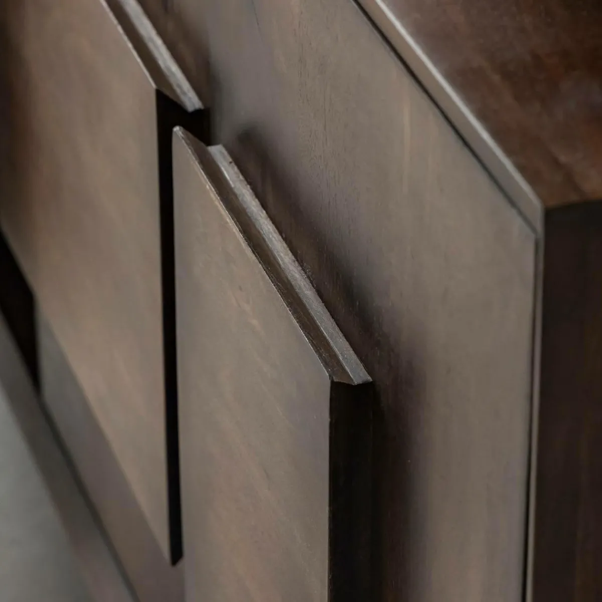 Made in Meubles Buffet en bois de manguier foncé Hestia