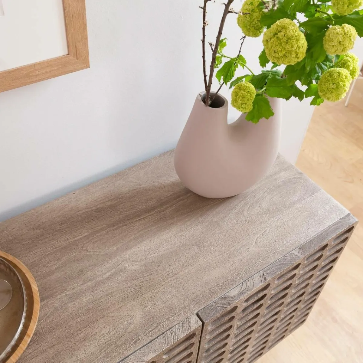 Made in Meubles Buffet en bois de manguier Clara