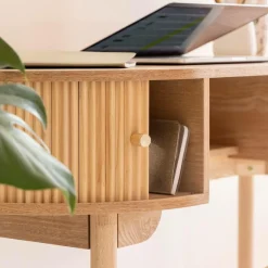 Made in Meubles Bureau en bois pin clair Colin