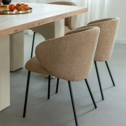Made in Meubles Chaise avec accoudoirs ronds en tissu sable et pieds en métal Cléa (lot de 2)