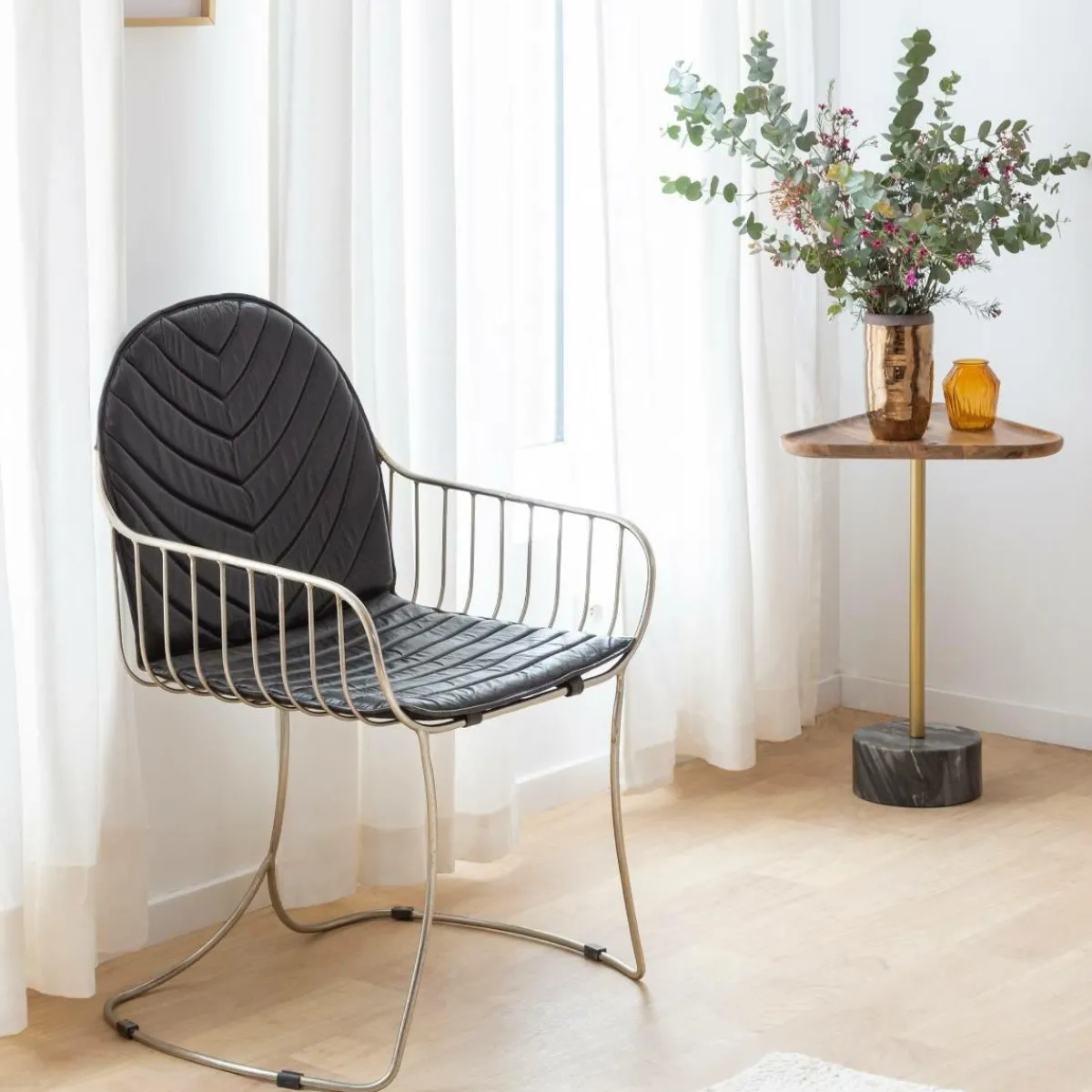 Made in Meubles Chaise en cuir et métal noir Heidi