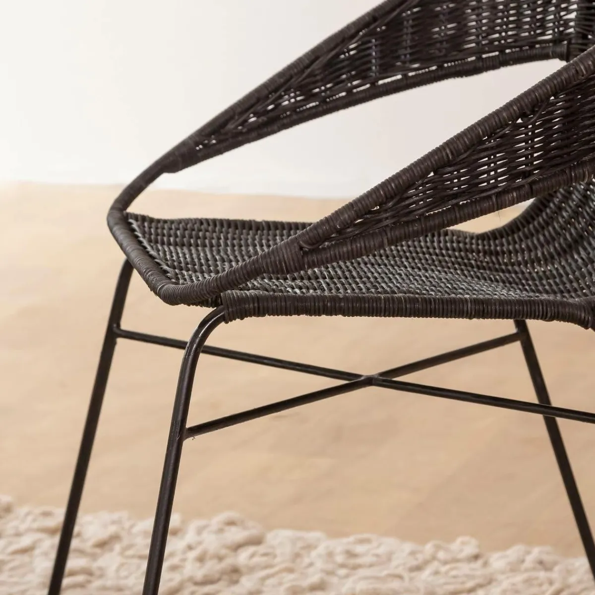 Made in Meubles Chaise en rotin et en métal Aurélien