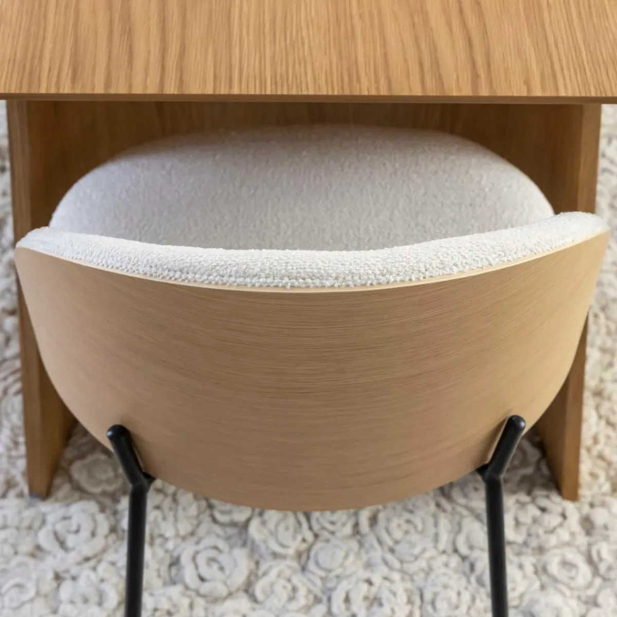Made in Meubles Chaise en tissu bouclette écru clair et métal Nyssa (lot de 2)