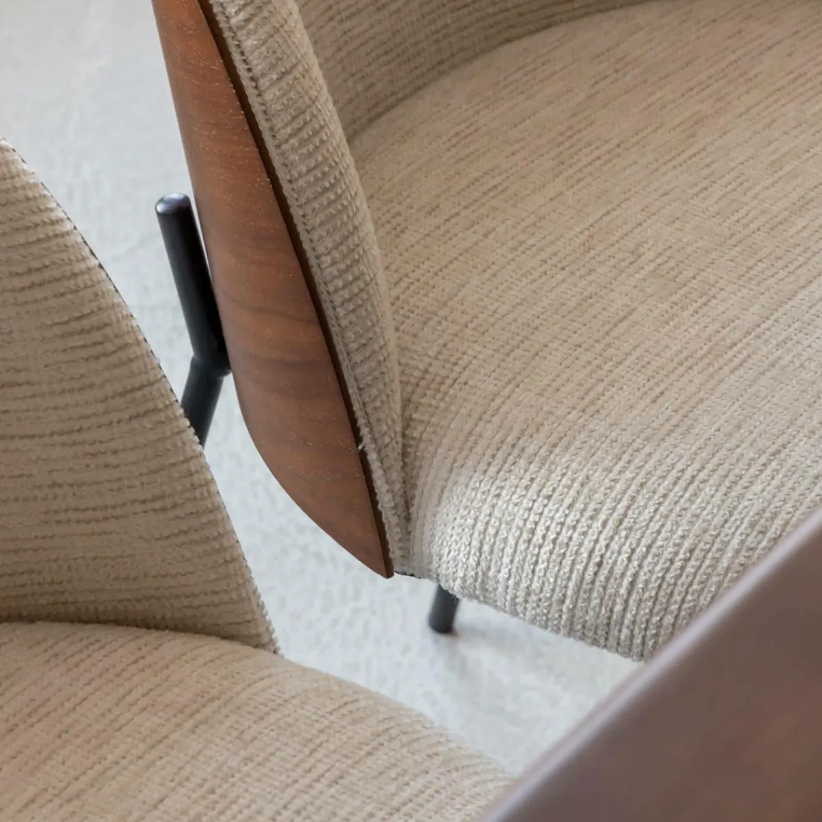 Made in Meubles Chaise en tissu écru et métal Nyssa (lot de 2)