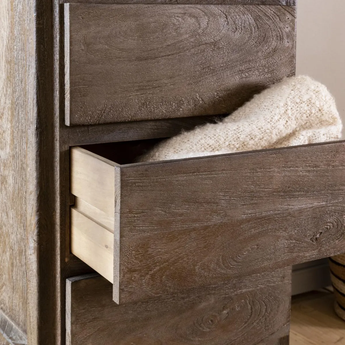 Made in Meubles Chiffonnier en bois de manguier marron Emile