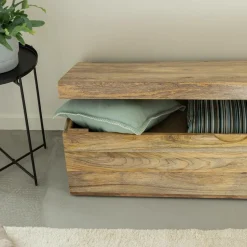 Made in Meubles Coffre banc en bois de manguier clair Babeth