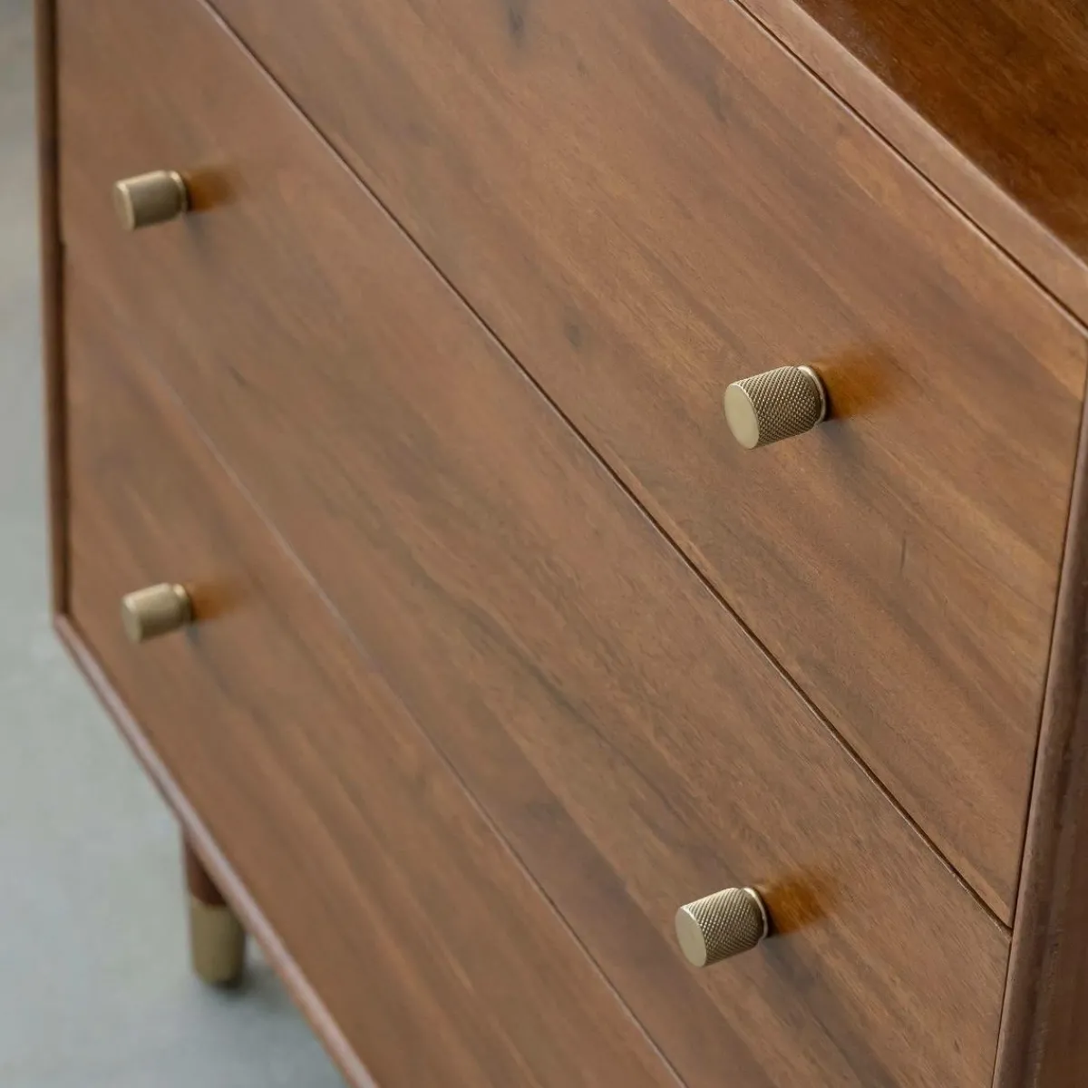 Made in Meubles Commode en bois d'acacia Emiel