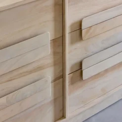 Made in Meubles Commode en bois de manguier Lioris