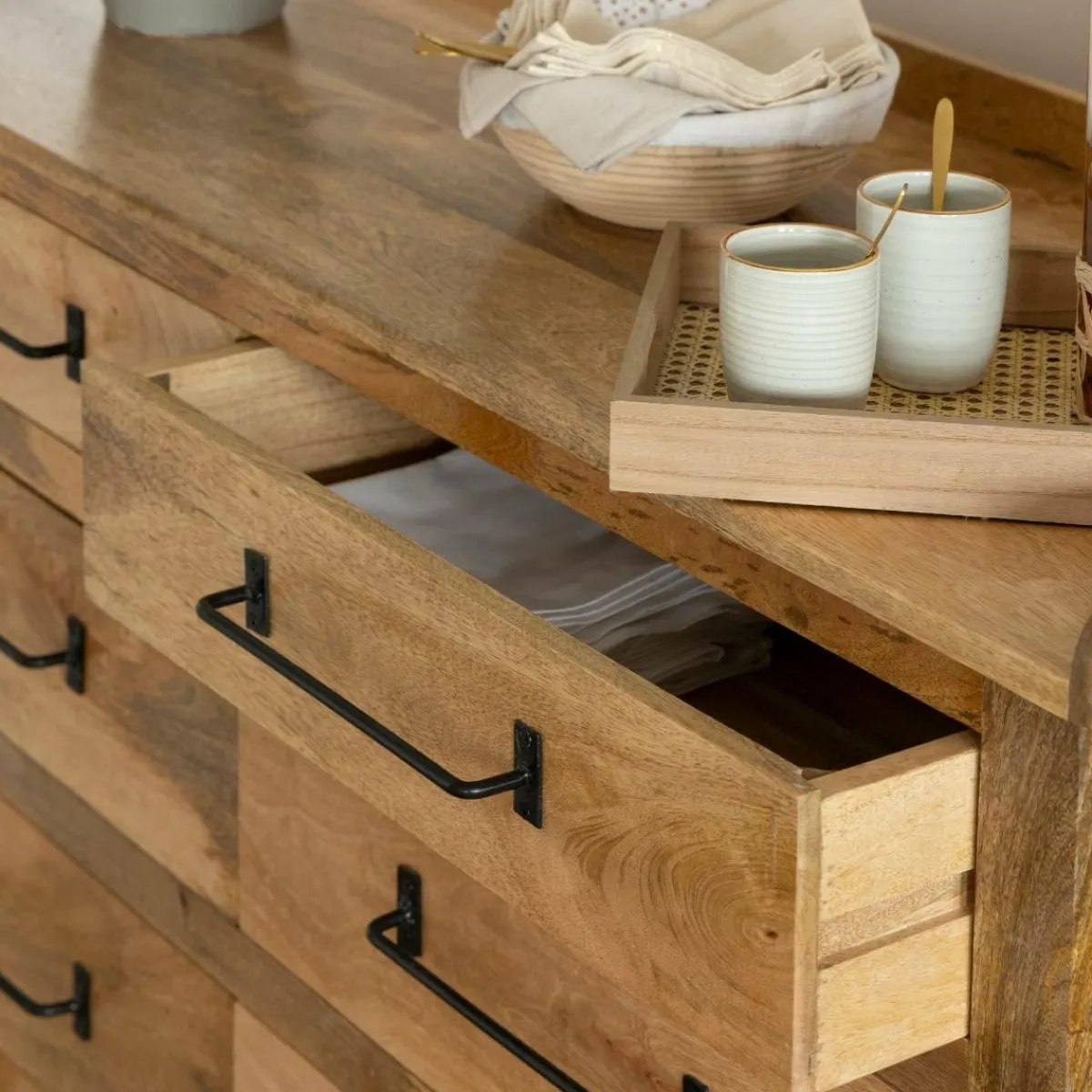 Made in Meubles Commode en bois de manguier 6 tiroirs Dolly