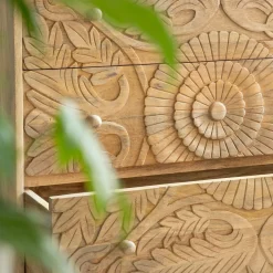 Made in Meubles Commode sculpté en bois de manguier Adonie
