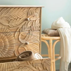 Made in Meubles Commode sculpté en bois de manguier Adonie