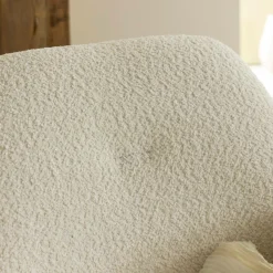 Made in Meubles Fauteuil blanc en tissu bouclette Amandine