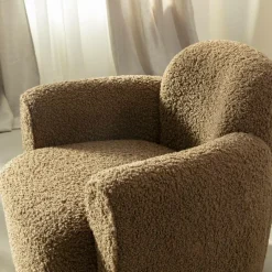 Made in Meubles Fauteuil club en tissu bouclette marron Tommy