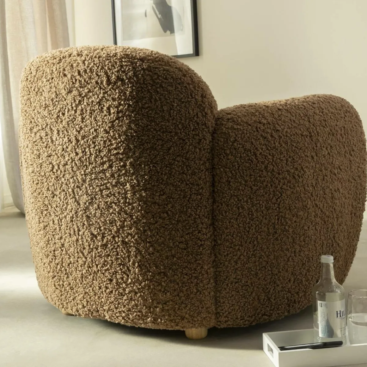 Made in Meubles Fauteuil club en tissu bouclette marron Tommy