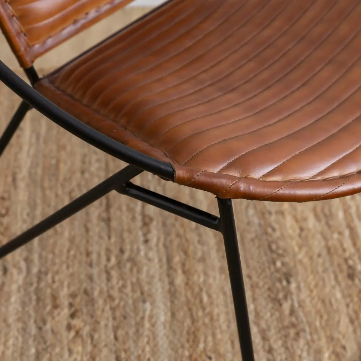 Made in Meubles Fauteuil en cuir marron et métal Jaya