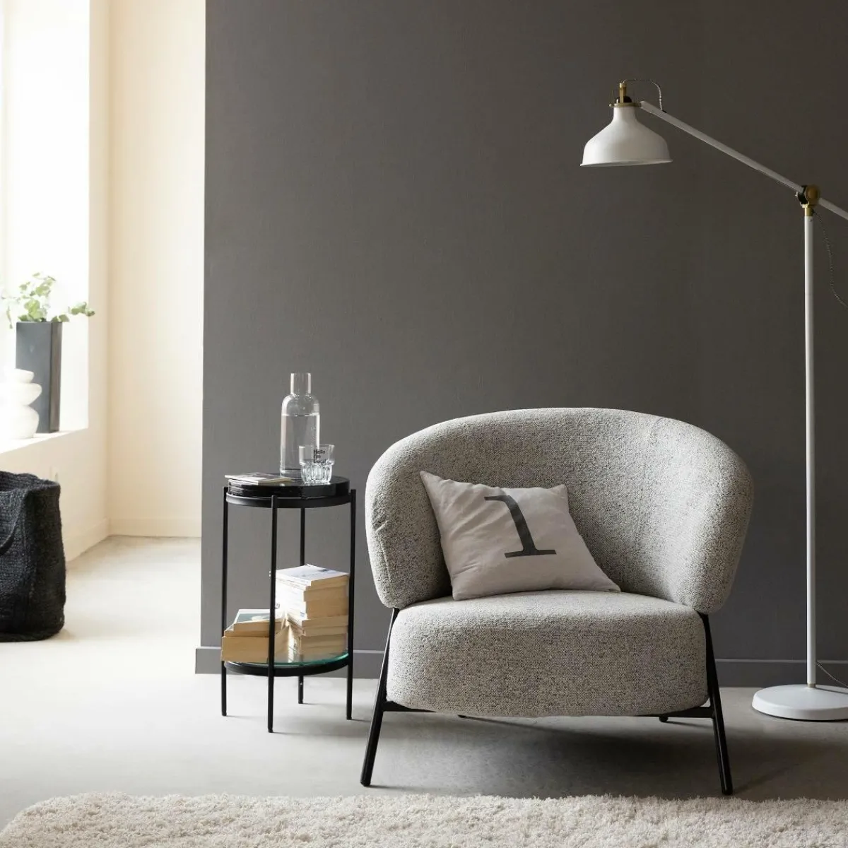 Made in Meubles Fauteuil en tissu bouclette gris Aaron
