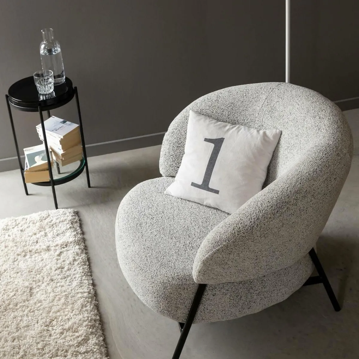 Made in Meubles Fauteuil en tissu bouclette gris Aaron