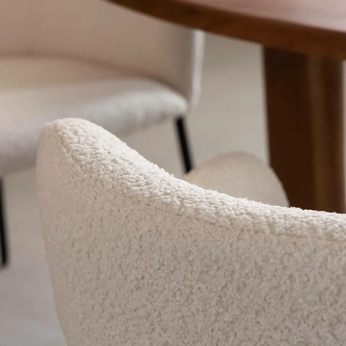 Made in Meubles Fauteuil en tissu bouclette blanc Valentin (lot de 2)