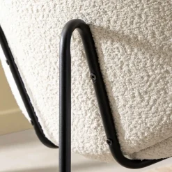 Made in Meubles Fauteuil en tissu bouclette blanc Dorian