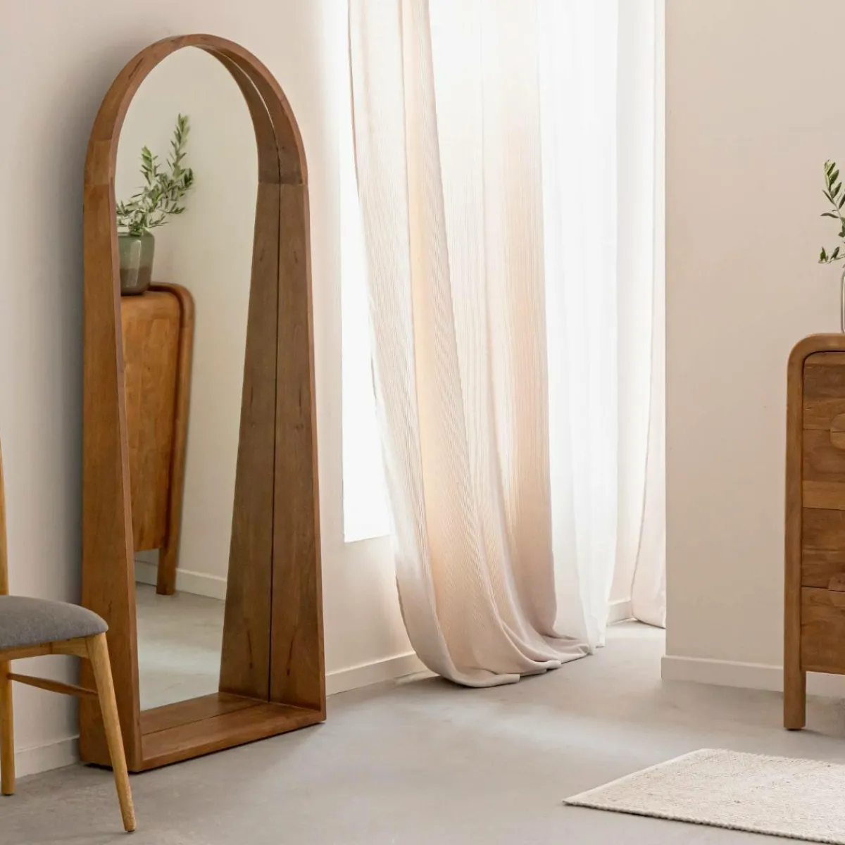 Made in Meubles Grand miroir en bois de manguier Marley