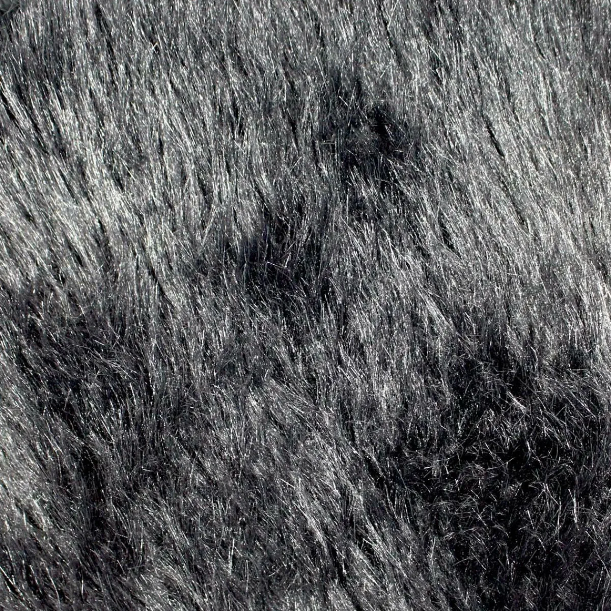 Made in Meubles Jeté en fausse fourrure noire