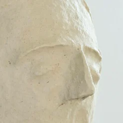 Made in Meubles Masque ovale en papier mâché Antoine