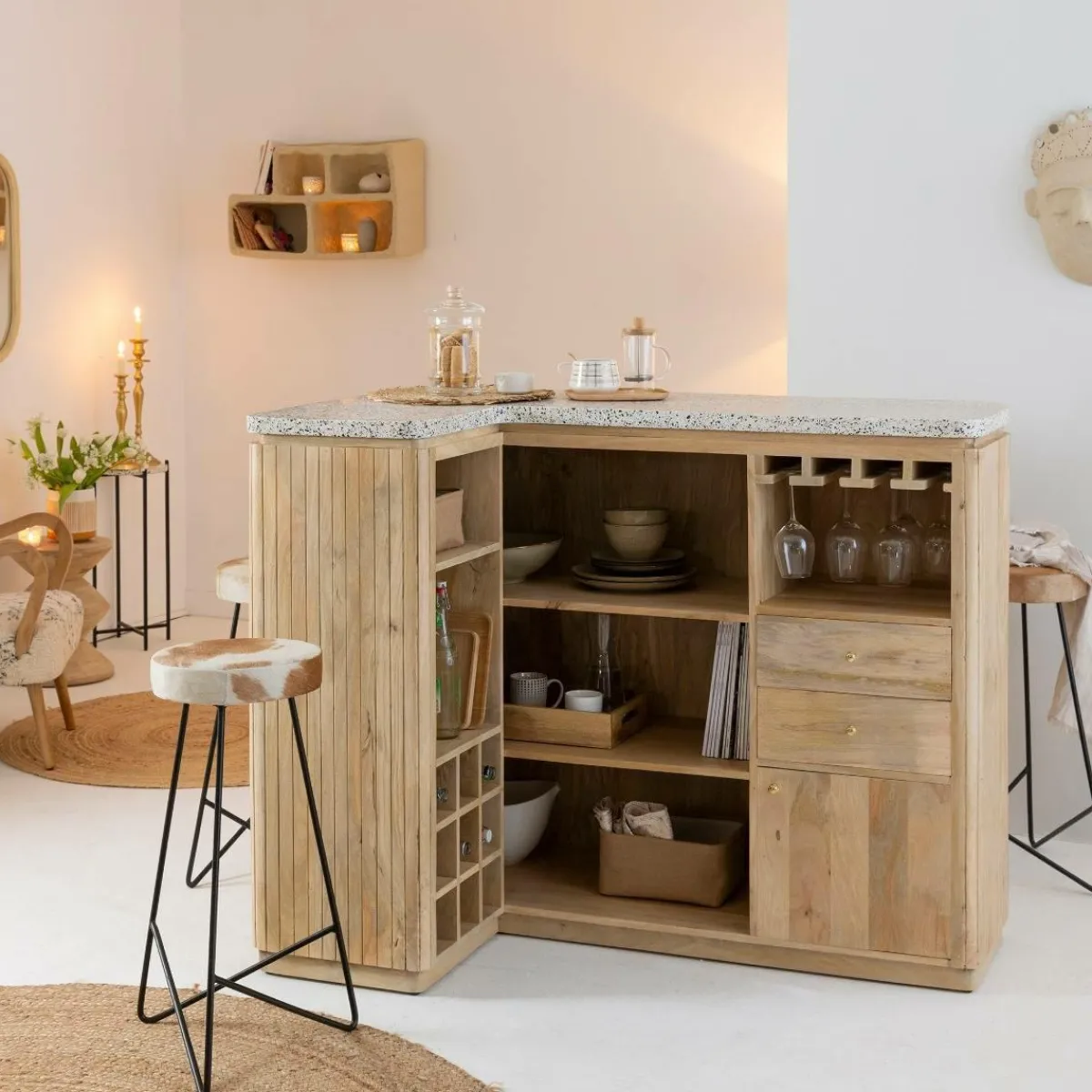 Made in Meubles Meuble bar en angle bois de manguier et terrazzo Lou