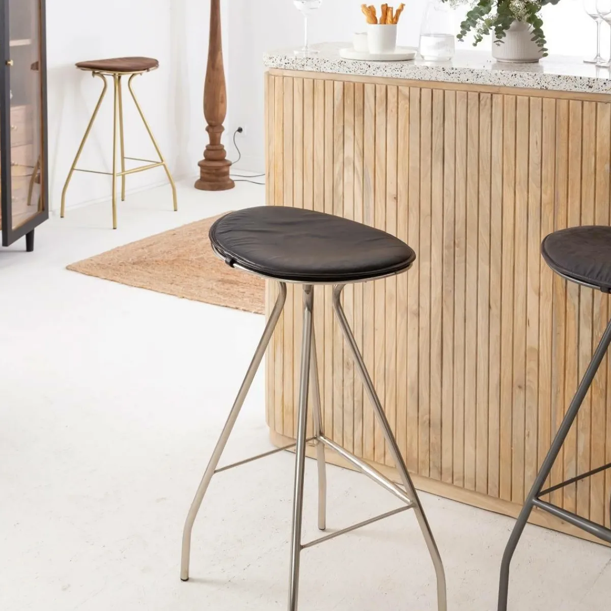 Made in Meubles Meuble bar en angle bois de manguier et terrazzo Lou