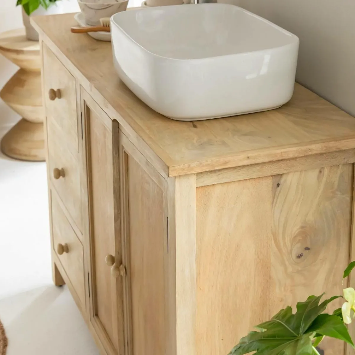 Made in Meubles Meuble sous vasque en bois de manguier blanchi Ronan