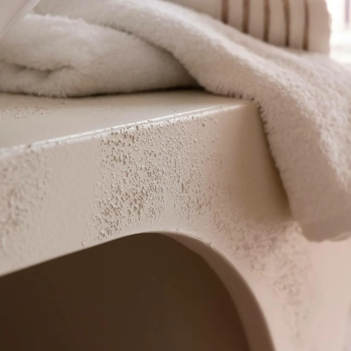 Made in Meubles Meuble sous vasque en bois effet béton et bois d'acacia Dalva