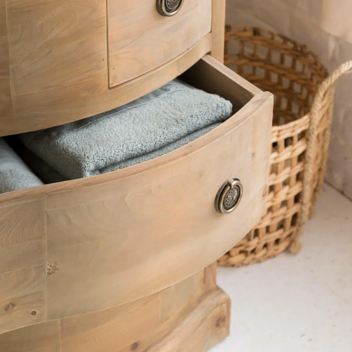 Made in Meubles Meuble sous vasque en bois recyclé Mia